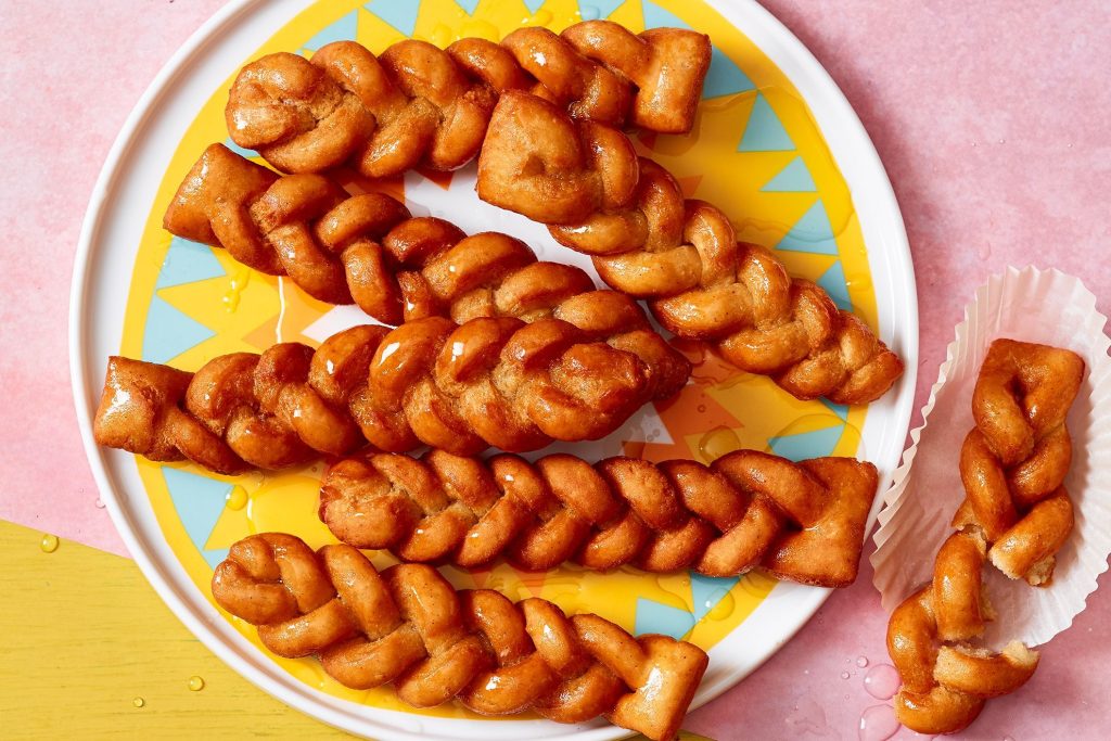 koeksisters south african plaited doughnuts in syrup 180738 2